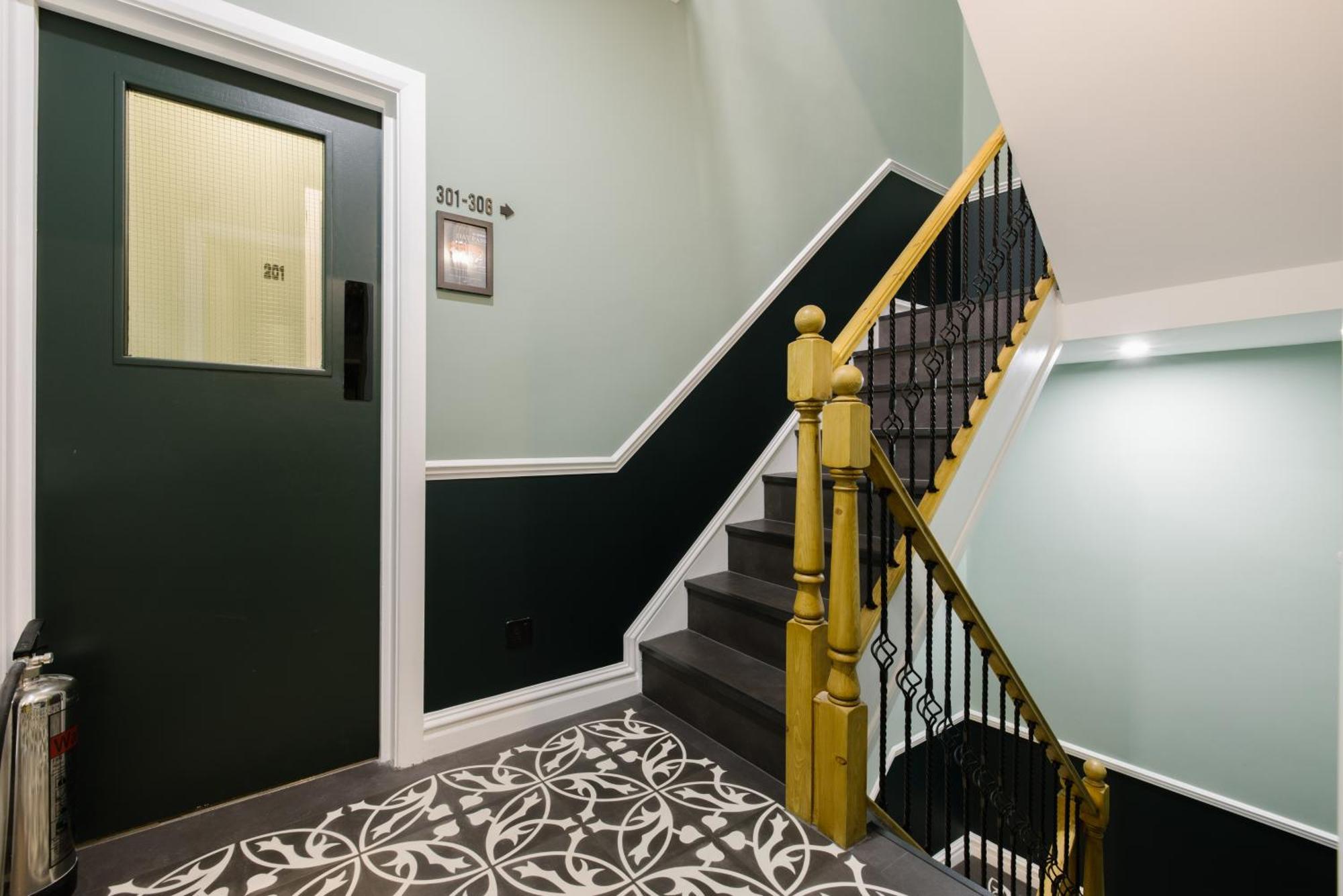 Borough High Street Rooms London Exterior photo